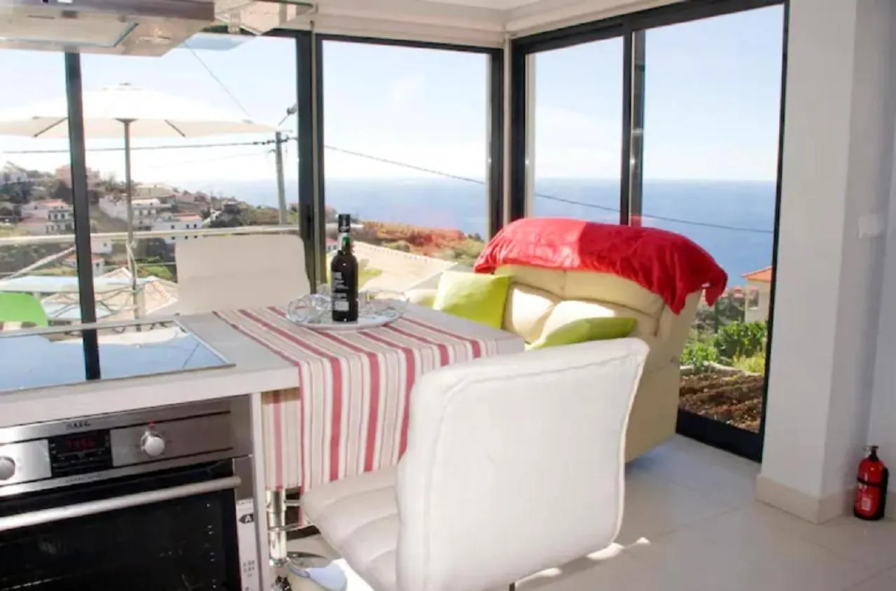 Crystal House Villa Calheta  Calheta (Madeira)